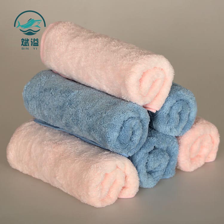 Microfiber coral fleece face towel